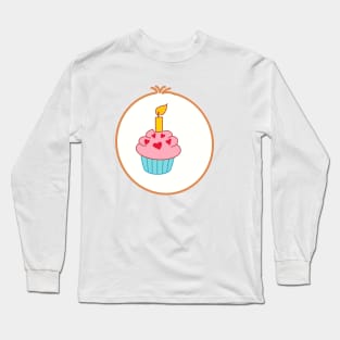 Pink cupcake - Birthday Bear symbol Long Sleeve T-Shirt